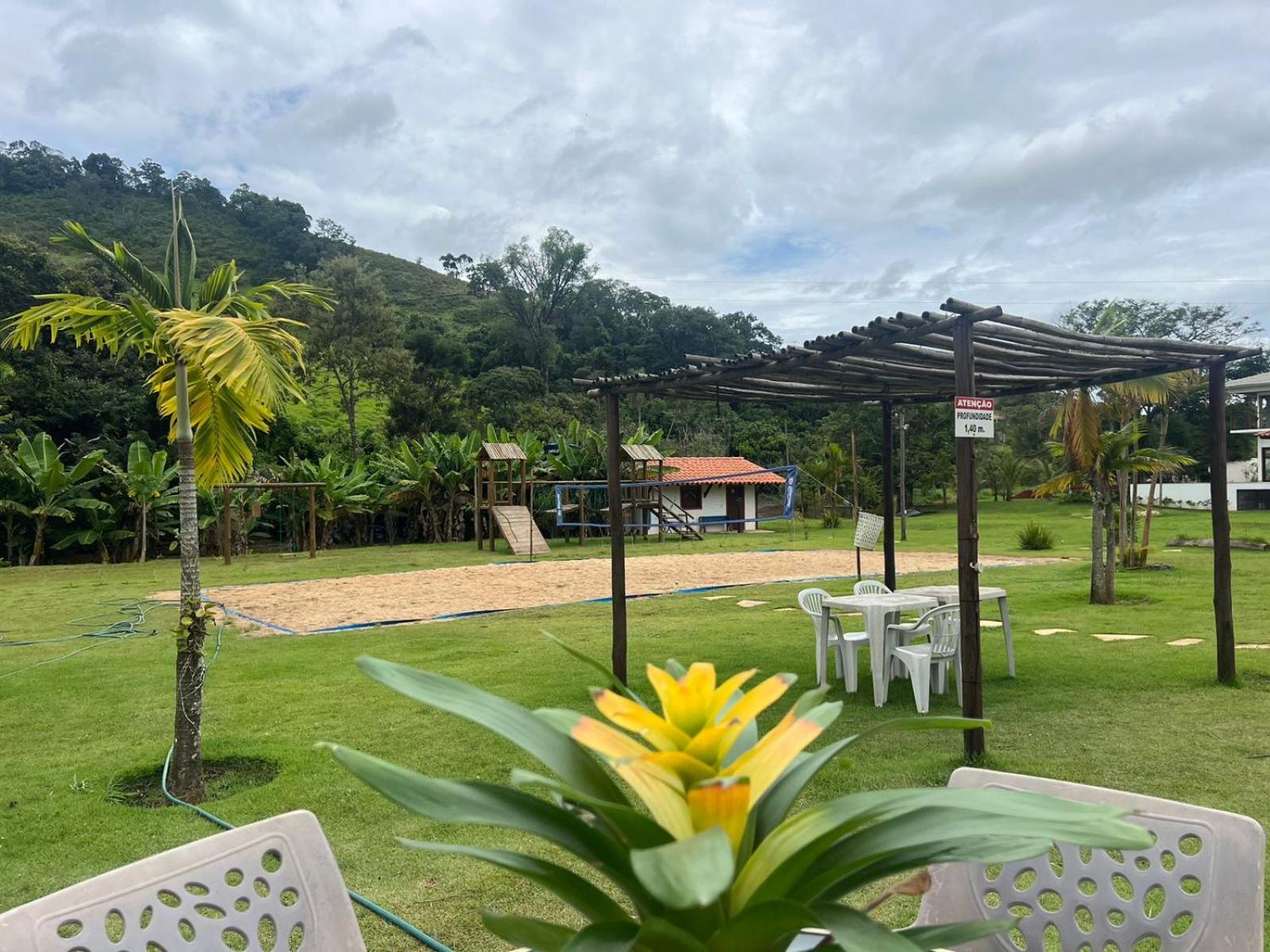 Paraiso Capitolio "A Pousada Da Dona Perpetua" Exteriör bild